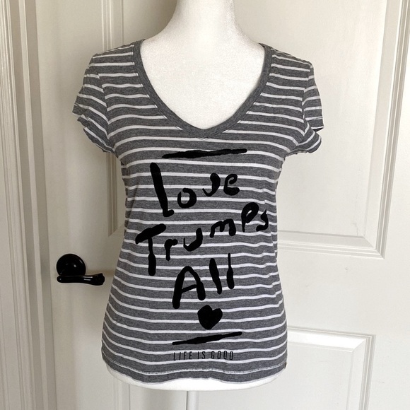 Life Is Good Tops - Life is Good Woman's Tee T-Shirt Short Sleeve grey/white stripes Beach Sz XS